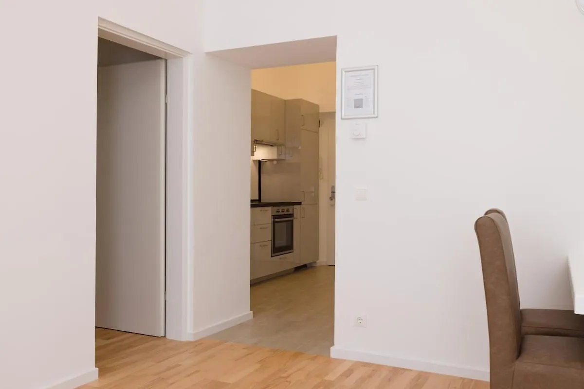 Close To Schoenbrunn I Bright Flat, Fast Wifi Vienna 0*,  Austria